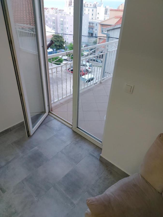 Great View Comfortable Apartment Whit Free Parking スプリト エクステリア 写真